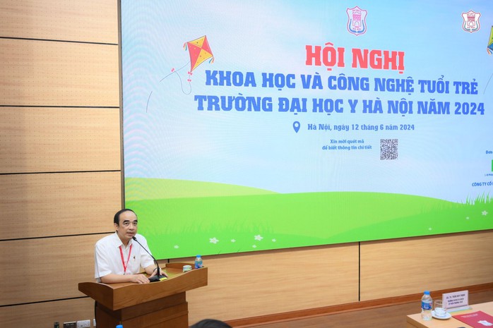 Nghiên cứu khoa học là năng lực bắt buộc của sinh viên trường y- Ảnh 1. Nghiên cứu khoa học là năng lực bắt buộc của sinh viên trường y- Ảnh 1.