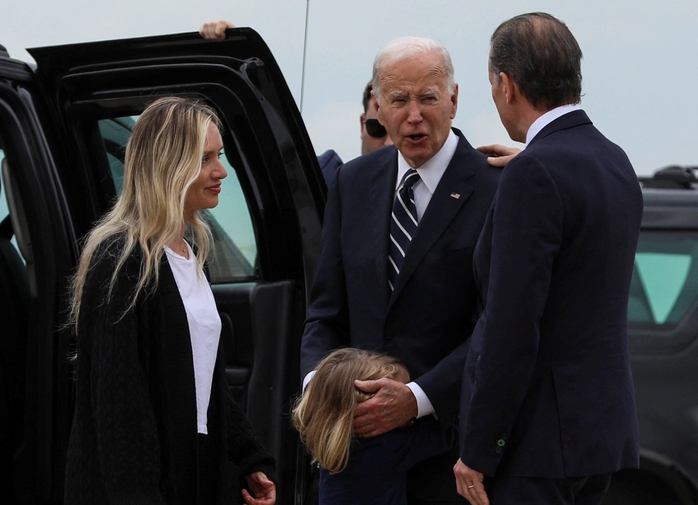 Con trai Tổng thống Joe Biden có phải ngồi tù?- Ảnh 2. Con trai Tổng thống Joe Biden có phải ngồi tù?- Ảnh 2.