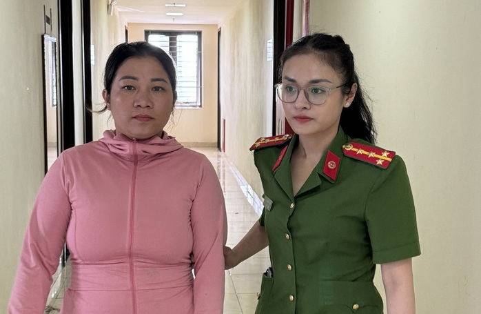 Phá vụ mua bán trẻ em, phát hiện 3 phụ nữ mang thai tại nhà đối tượng cầm đầu- Ảnh 2. Phá vụ mua bán trẻ em, phát hiện 3 phụ nữ mang thai tại nhà đối tượng cầm đầu- Ảnh 2.