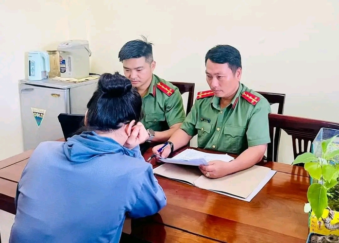 Xử phạt 1 phụ nữ đưa tin sai về việc bộ hành của “sư Thích Minh Tuệ” ở Quảng Trị- Ảnh 1. Xử phạt 1 phụ nữ đưa tin sai về việc bộ hành của “sư Thích Minh Tuệ” ở Quảng Trị- Ảnh 1.