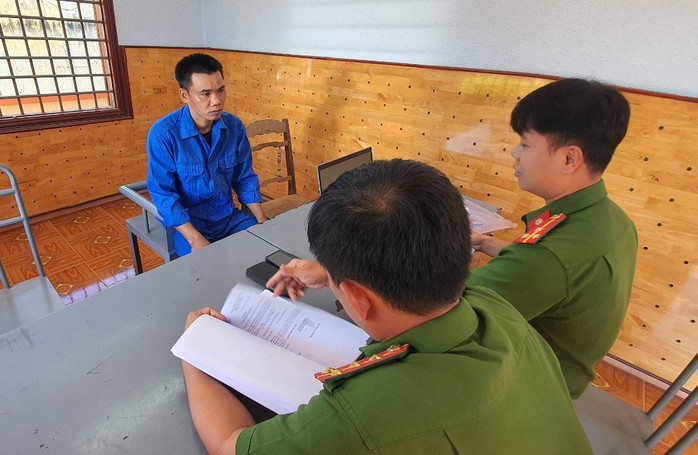 Quá tin người, nhà đầu tư bị lừa đảo hơn 8,2 tỉ đồng- Ảnh 1. Quá tin người, nhà đầu tư bị lừa đảo hơn 8,2 tỉ đồng- Ảnh 1.