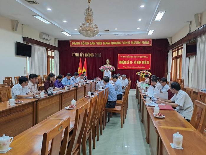 Đồng Nai: Nữ Chủ tịch huyện Nhơn Trạch vi phạm “kê khai tài sản không trung thực”- Ảnh 1. Đồng Nai: Nữ Chủ tịch huyện Nhơn Trạch vi phạm “kê khai tài sản không trung thực”- Ảnh 1.