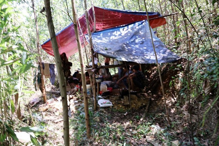 Công an cải trang bắt trọn Công an cải trang bắt trọn