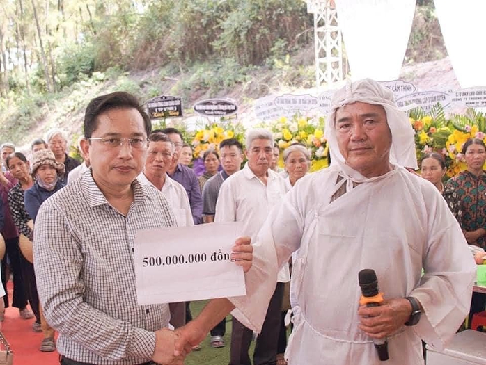 Xúc động với di nguyện trước lúc qua đời của cụ ông 98 tuổi- Ảnh 1. Xúc động với di nguyện trước lúc qua đời của cụ ông 98 tuổi- Ảnh 1.