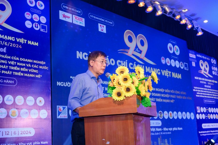 Doanh nghiệp không vững pháp lý dễ bị "cấm xuất cảnh" vì nợ thuế- Ảnh 4. Doanh nghiệp không vững pháp lý dễ bị "cấm xuất cảnh" vì nợ thuế- Ảnh 4.