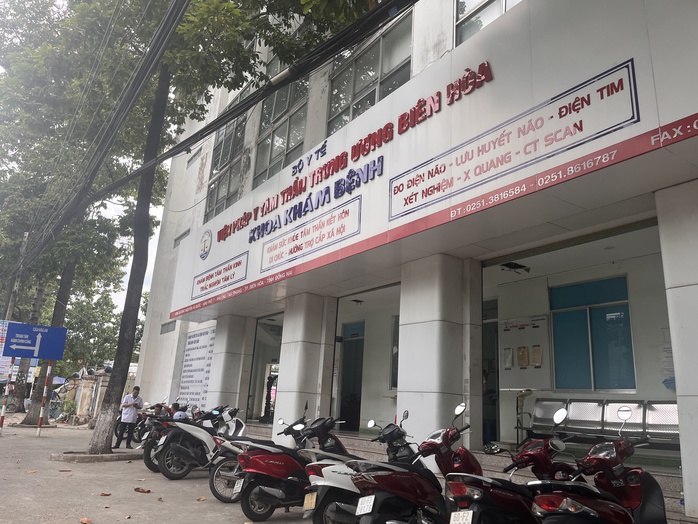 Bộ Công an bắt 2 bác sĩ Viện Pháp y tâm thần trung ương Biên Hòa- Ảnh 1. Bộ Công an bắt 2 bác sĩ Viện Pháp y tâm thần trung ương Biên Hòa- Ảnh 1.