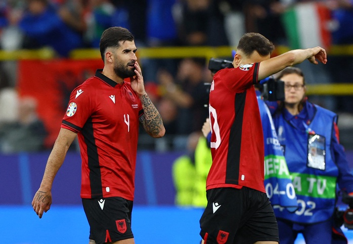 Euro 2024: Ý ngược dòng thắng Albania sau bàn thua nhanh nhất lịch sử- Ảnh 3.