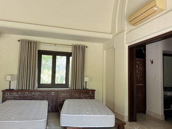 Resort triệu đô bỏ hoang ven biển Đà Nẵng- Ảnh 11. Resort triệu đô bỏ hoang ven biển Đà Nẵng- Ảnh 11.
