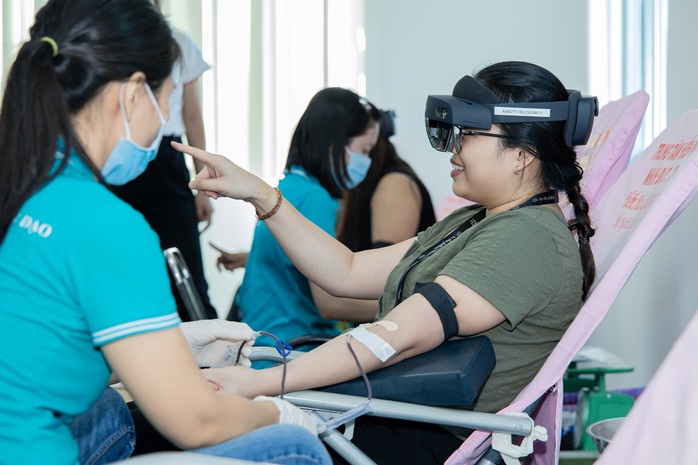 Công nghệ mới phục vụ hiến máu lần đầu tiên ứng dụng tại Việt Nam- Ảnh 1. Công nghệ mới phục vụ hiến máu lần đầu tiên ứng dụng tại Việt Nam- Ảnh 1.