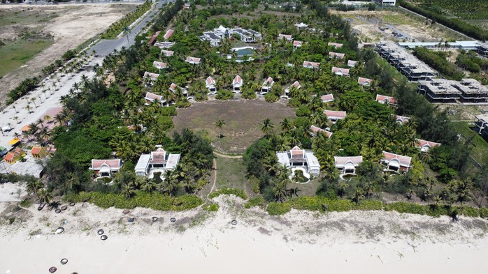Resort triệu đô bỏ hoang ven biển Đà Nẵng- Ảnh 1. Resort triệu đô bỏ hoang ven biển Đà Nẵng- Ảnh 1.