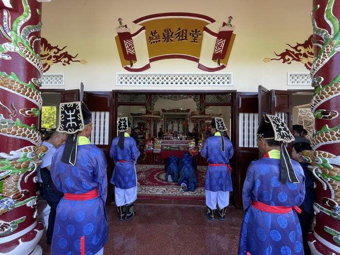 Khai hội "Yến sào Khánh Hòa" ở đảo Hòn Nội- Ảnh 6. Khai hội "Yến sào Khánh Hòa" ở đảo Hòn Nội- Ảnh 6.