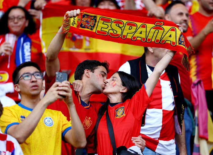 Euro 2024: Ấn tượng làn sóng mới từ tuyển Tây Ban Nha, Đức- Ảnh 6. Euro 2024: Ấn tượng làn sóng mới từ tuyển Tây Ban Nha, Đức- Ảnh 6.