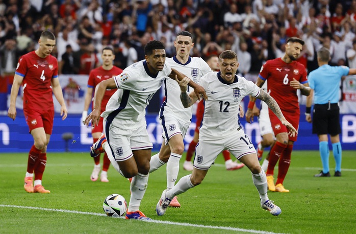 Euro 2024: Dàn sao tuyển Anh "xả stress" sau chiến thắng Serbia - Ảnh 1. Euro 2024: Dàn sao tuyển Anh "xả stress" sau chiến thắng Serbia - Ảnh 1.
