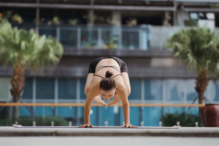 Trà Ngọc Hằng và con gái trổ tài yoga- Ảnh 5. Trà Ngọc Hằng và con gái trổ tài yoga- Ảnh 5.