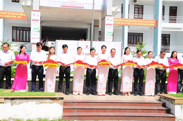 Cần Thơ xuất lô xoài tượng da xanh đầu tiên sang Úc và Mỹ - Ảnh 1. Cần Thơ xuất lô xoài tượng da xanh đầu tiên sang Úc và Mỹ - Ảnh 1.
