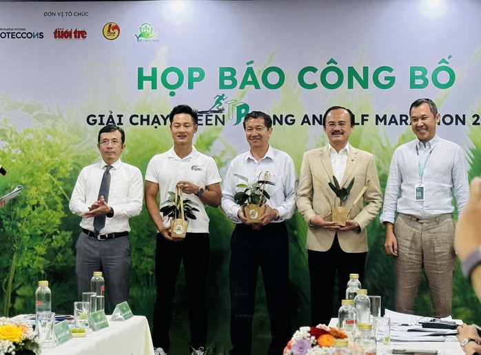 GreenUP Long An half-marathon 2024: Chạy phủ xanh rừng nguyên sinh miền Trung- Ảnh 3. GreenUP Long An half-marathon 2024: Chạy phủ xanh rừng nguyên sinh miền Trung- Ảnh 3.