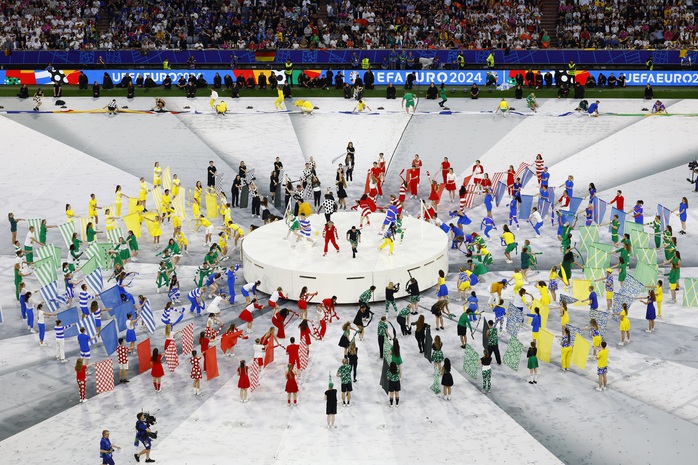 Youtuber cảnh báo lỗ hổng an ninh Euro 2024- Ảnh 2. Youtuber cảnh báo lỗ hổng an ninh Euro 2024- Ảnh 2.