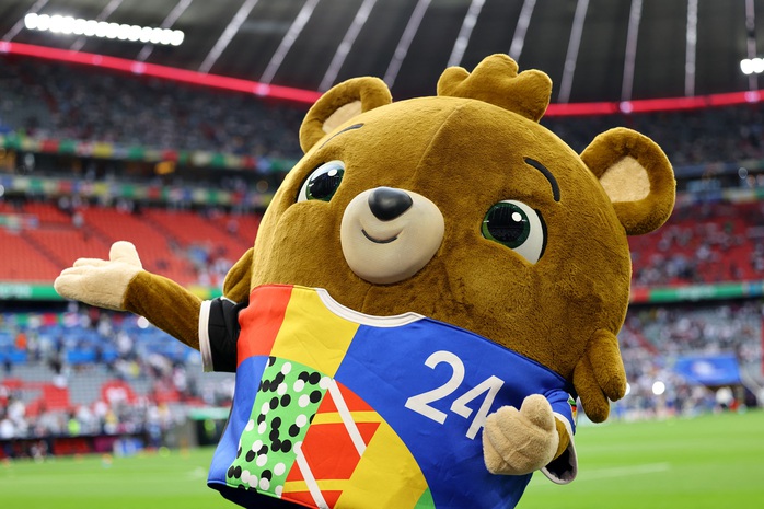Youtuber cảnh báo lỗ hổng an ninh Euro 2024- Ảnh 3. Youtuber cảnh báo lỗ hổng an ninh Euro 2024- Ảnh 3.