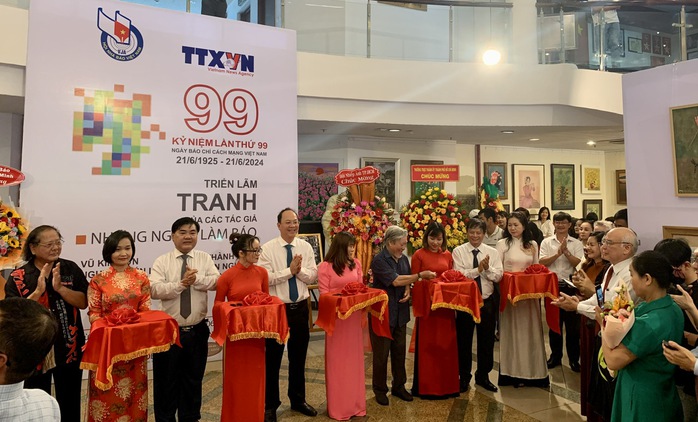 Triển lãm tranh 