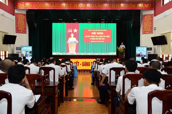 Trung tướng Bùi Quốc Oai dự hội nghị tại Vùng Cảnh sát biển 2- Ảnh 2. Trung tướng Bùi Quốc Oai dự hội nghị tại Vùng Cảnh sát biển 2- Ảnh 2.