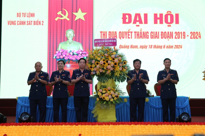 Trung tướng Bùi Quốc Oai dự hội nghị tại Vùng Cảnh sát biển 2- Ảnh 3. Trung tướng Bùi Quốc Oai dự hội nghị tại Vùng Cảnh sát biển 2- Ảnh 3.
