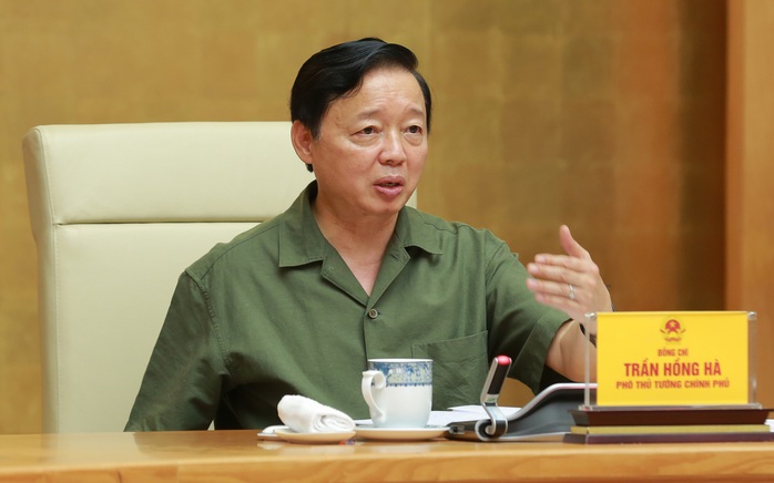 Phó Thủ tướng: Lắp điện mặt trời phải có hiệu quả kinh tế thì người dân mới làm- Ảnh 1. Phó Thủ tướng: Lắp điện mặt trời phải có hiệu quả kinh tế thì người dân mới làm- Ảnh 1.