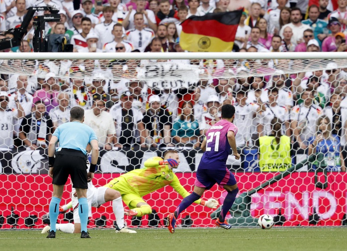 Đánh bại Hungary, tuyển Đức xuất sắc vượt vòng bảng Euro 2024- Ảnh 5. Đánh bại Hungary, tuyển Đức xuất sắc vượt vòng bảng Euro 2024- Ảnh 5.