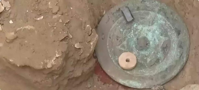 Phát hiện kho báu 2.000 tuổi từ nền văn hóa bí ẩn ở Trung Á- Ảnh 2. Phát hiện kho báu 2.000 tuổi từ nền văn hóa bí ẩn ở Trung Á- Ảnh 2.