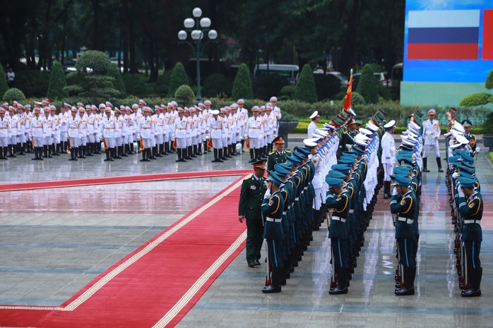 Phủ Chủ tịch trước lễ đón Tổng thống Nga Putin- Ảnh 10. Phủ Chủ tịch trước lễ đón Tổng thống Nga Putin- Ảnh 10.