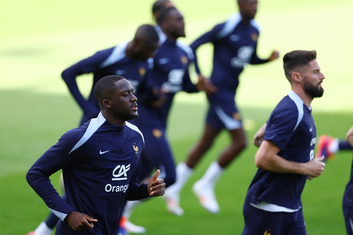 EURO 2024: Ấn định ngày Mbappe phẫu thuật chấn thương mũi- Ảnh 3. EURO 2024: Ấn định ngày Mbappe phẫu thuật chấn thương mũi- Ảnh 3.