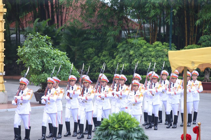 Phủ Chủ tịch trước lễ đón Tổng thống Nga Putin- Ảnh 8. Phủ Chủ tịch trước lễ đón Tổng thống Nga Putin- Ảnh 8.