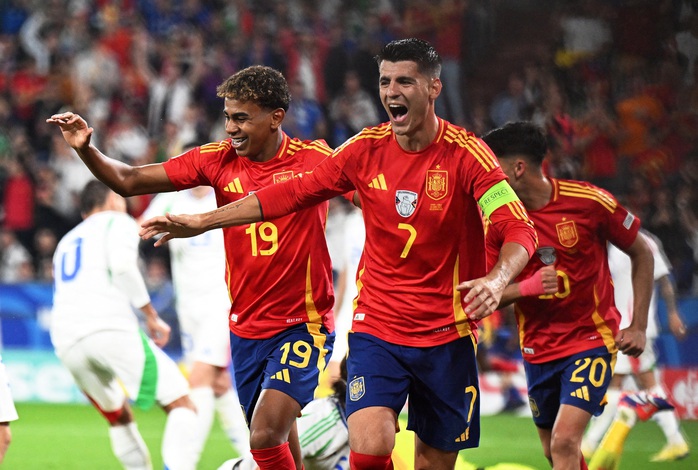 Hạ gục đương kim vô địch, Tây Ban Nha vào vòng 1/8 Euro 2024- Ảnh 5. Hạ gục đương kim vô địch, Tây Ban Nha vào vòng 1/8 Euro 2024- Ảnh 5.