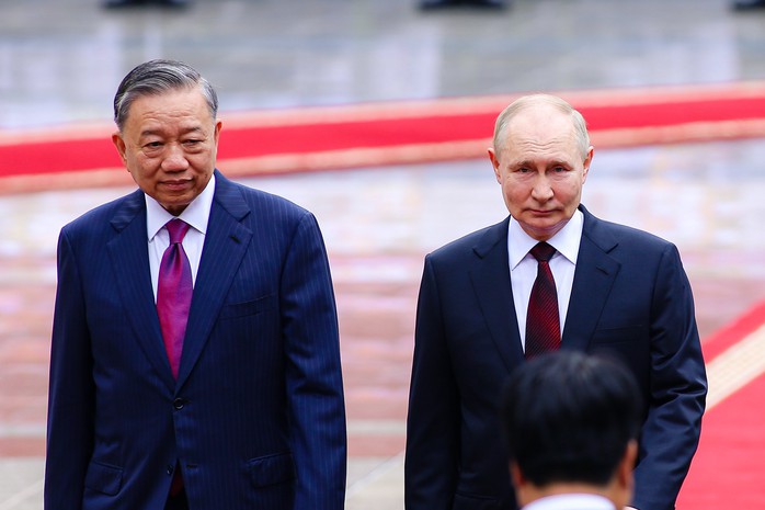 Chủ tịch nước Tô Lâm chủ trì lễ đón chính thức Tổng thống Nga Vladimir Putin- Ảnh 14. Chủ tịch nước Tô Lâm chủ trì lễ đón chính thức Tổng thống Nga Vladimir Putin- Ảnh 14.