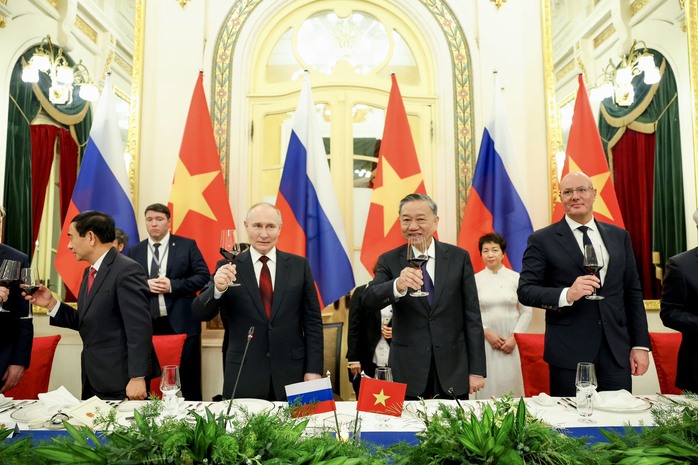 Tổng thống Putin dẫn lời Chủ tịch Hồ Chí Minh tại chiêu đãi- Ảnh 5. Tổng thống Putin dẫn lời Chủ tịch Hồ Chí Minh tại chiêu đãi- Ảnh 5.