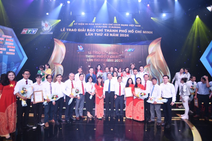 Báo chí TP HCM không ngừng đổi mới, sáng tạo- Ảnh 7. Báo chí TP HCM không ngừng đổi mới, sáng tạo- Ảnh 7.