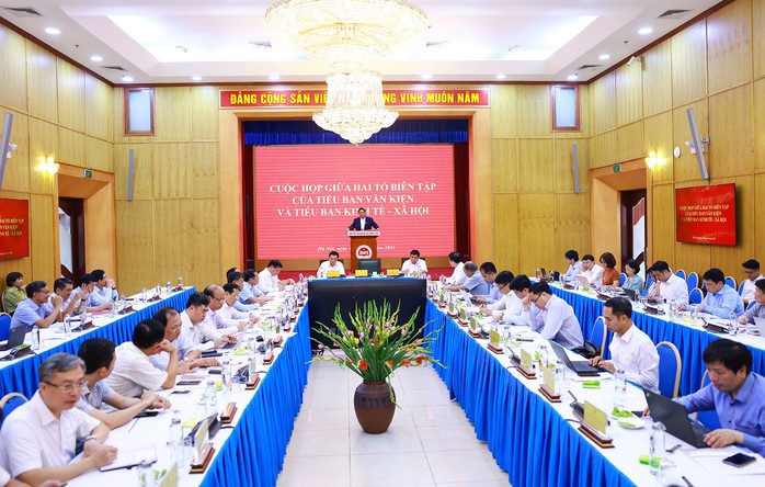 Thủ tướng dự cuộc họp của hai Tiểu ban Đại hội XIV của Đảng- Ảnh 2. Thủ tướng dự cuộc họp của hai Tiểu ban Đại hội XIV của Đảng- Ảnh 2.