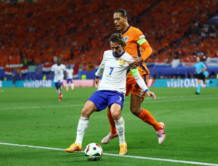 EURO 2024: Vắng Mbappe, Pháp và Hà Lan bất phân thắng bại- Ảnh 2. EURO 2024: Vắng Mbappe, Pháp và Hà Lan bất phân thắng bại- Ảnh 2.