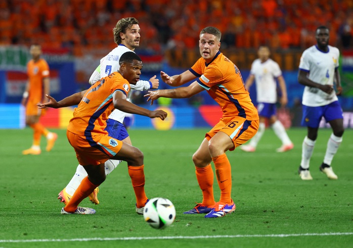 EURO 2024: Vắng Mbappe, Pháp và Hà Lan bất phân thắng bại- Ảnh 7. EURO 2024: Vắng Mbappe, Pháp và Hà Lan bất phân thắng bại- Ảnh 7.