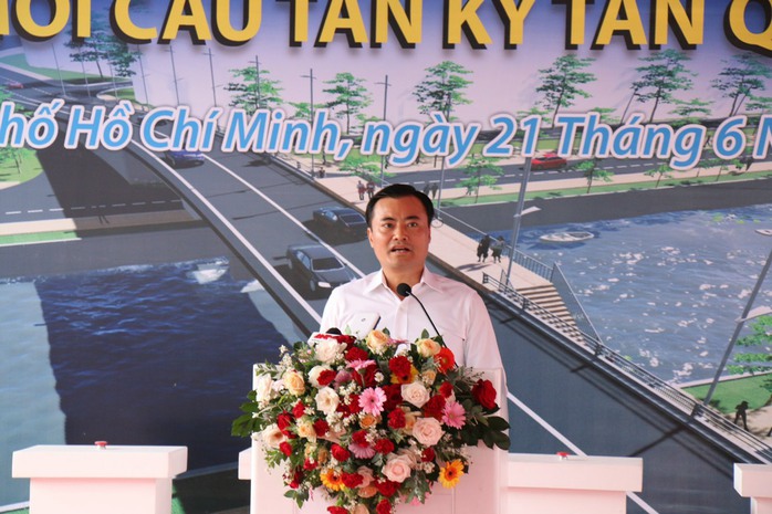 Cây cầu cửa ngõ thành phố khởi công lại sau hơn 5 năm ngừng thi công- Ảnh 5.