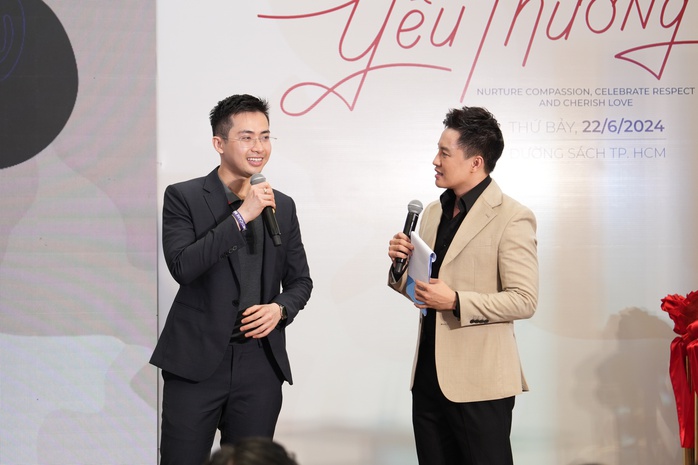 BS CKI Nguyễn Xuân Quang Huy chia sẻ về hành trình 7 năm triển khai dự án cộng đồng Better Look, khám và điều trị miễn phí cho hàng trăm bệnh nhân có hoàn cảnh khó khăn khắp cả nước BS CKI Nguyễn Xuân Quang Huy chia sẻ về hành trình 7 năm triển khai dự án cộng đồng Better Look, khám và điều trị miễn phí cho hàng trăm bệnh nhân có hoàn cảnh khó khăn khắp cả nước