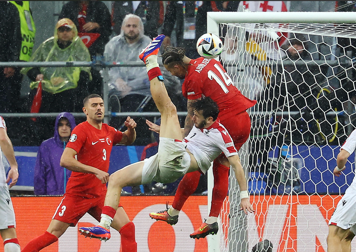 Euro 2024: Soi tỉ số Thổ Nhĩ Kỳ - Bồ Đào Nha, Bỉ - Romania và Georgia – Czech- Ảnh 5. Euro 2024: Soi tỉ số Thổ Nhĩ Kỳ - Bồ Đào Nha, Bỉ - Romania và Georgia – Czech- Ảnh 5.