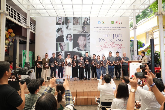 Ê-kíp thực hiện bộ ảnh Ê-kíp thực hiện bộ ảnh
