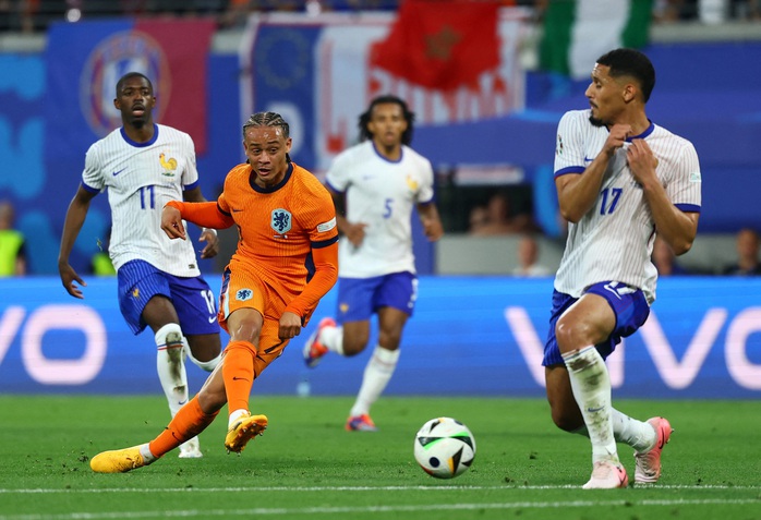 Euro 2024: Hà Lan phản ứng mạnh sau bàn thắng "bị đánh cắp" trước tuyển Pháp- Ảnh 1. Euro 2024: Hà Lan phản ứng mạnh sau bàn thắng "bị đánh cắp" trước tuyển Pháp- Ảnh 1.