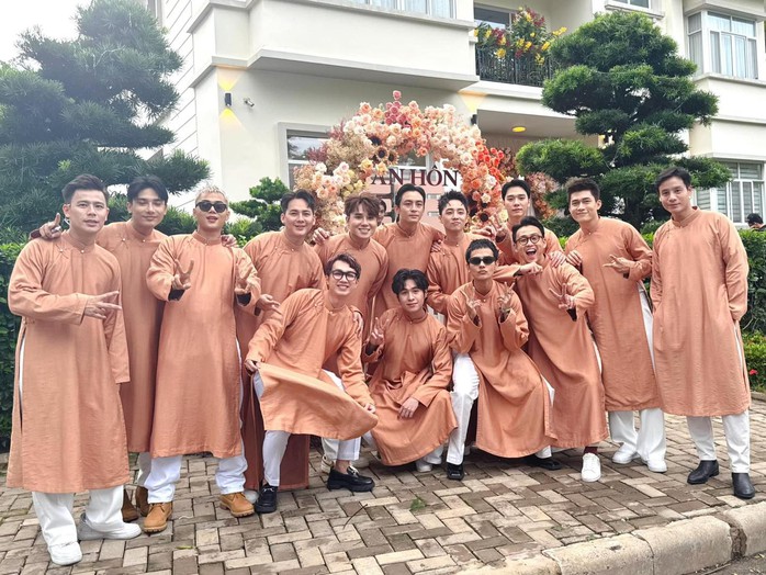 Tưng bừng lễ cưới của mỹ nhân màn ảnh Midu- Ảnh 4. Tưng bừng lễ cưới của mỹ nhân màn ảnh Midu- Ảnh 4.