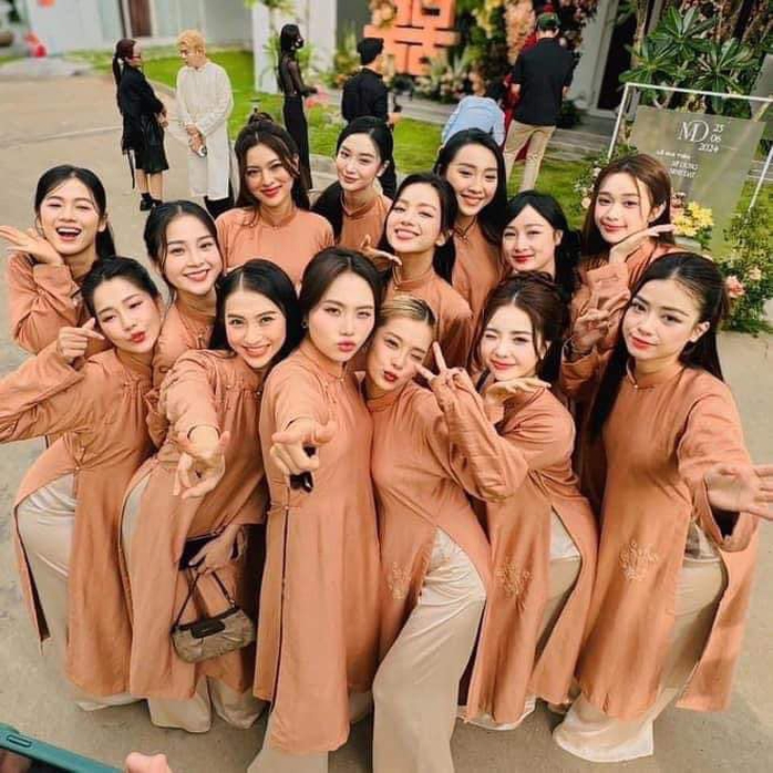 Tưng bừng lễ cưới của mỹ nhân màn ảnh Midu- Ảnh 8. Tưng bừng lễ cưới của mỹ nhân màn ảnh Midu- Ảnh 8.