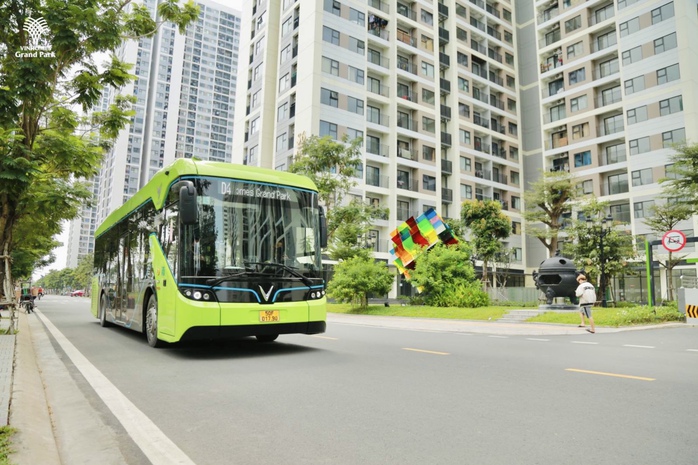 Cư dân Vinhomes cũng hình thành được một thói quen di chuyển xanh nhờ các phong trào của câu lạc bộ Sống Xanh - Văn minh - Đẳng cấp Cư dân Vinhomes cũng hình thành được một thói quen di chuyển xanh nhờ các phong trào của câu lạc bộ Sống Xanh - Văn minh - Đẳng cấp