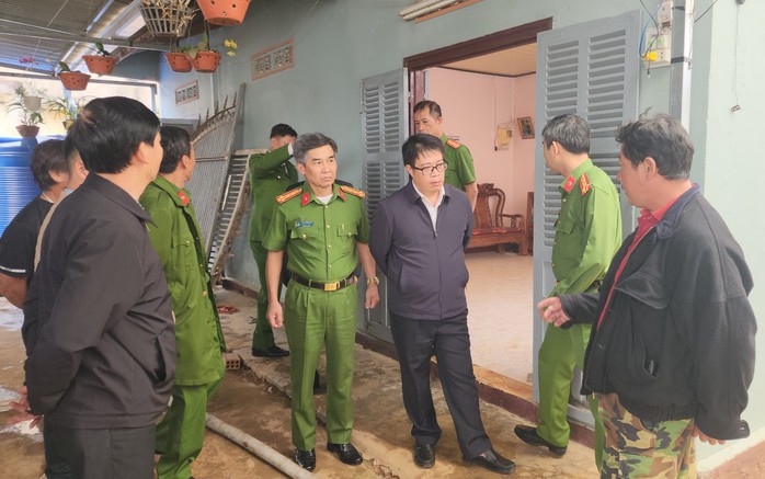 Cháy nhà trọ ở Đà Lạt, 3 cháu nhỏ tử vong thương tâm - Ảnh 5. Cháy nhà trọ ở Đà Lạt, 3 cháu nhỏ tử vong thương tâm - Ảnh 5.