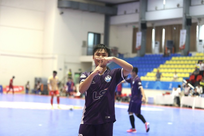 Hà Nội và Sanvinest Khánh Hòa tạo bất ngờ mở màn lượt về futsal VĐQG- Ảnh 1. Hà Nội và Sanvinest Khánh Hòa tạo bất ngờ mở màn lượt về futsal VĐQG- Ảnh 1.