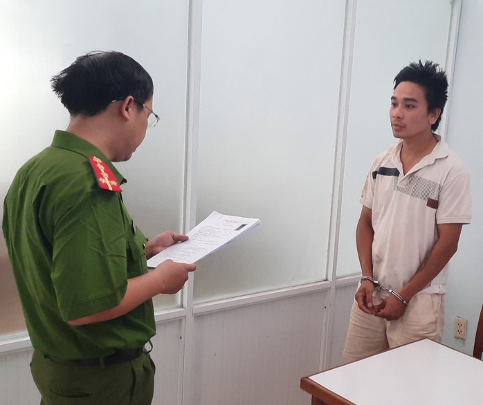Thủ đoạn lừa đảo của cựu nhân viên môi giới bất động sản- Ảnh 1.