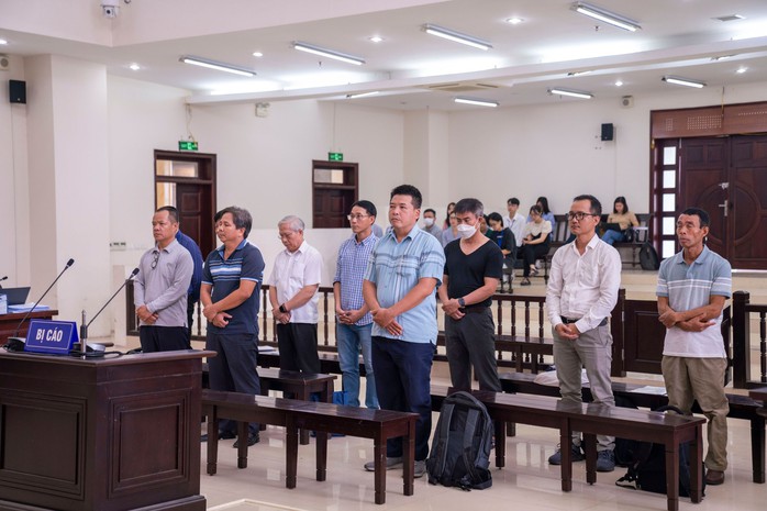 Cựu tổng giám đốc VEC Mai Tuấn Anh xin hưởng án treo- Ảnh 1. Cựu tổng giám đốc VEC Mai Tuấn Anh xin hưởng án treo- Ảnh 1.